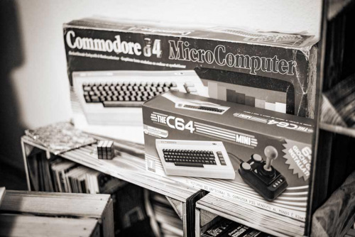 c64